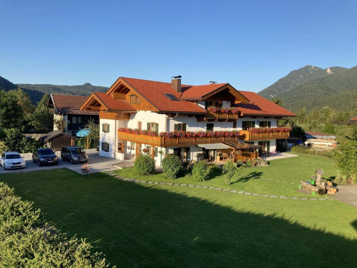 Ferienwohnungen Anton Geierstanger Wallgau Exterior foto